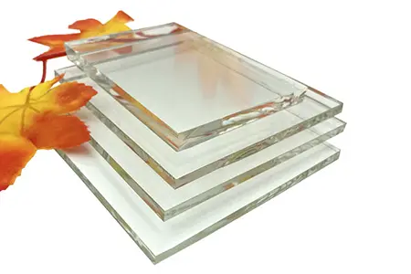 Valge klaasi paigaldamise põhipunktide ja ohutusjuhiste selgitamine